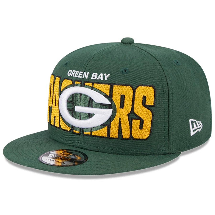 Green Bay Packers New Era Word Trap Knit Trapper Hat